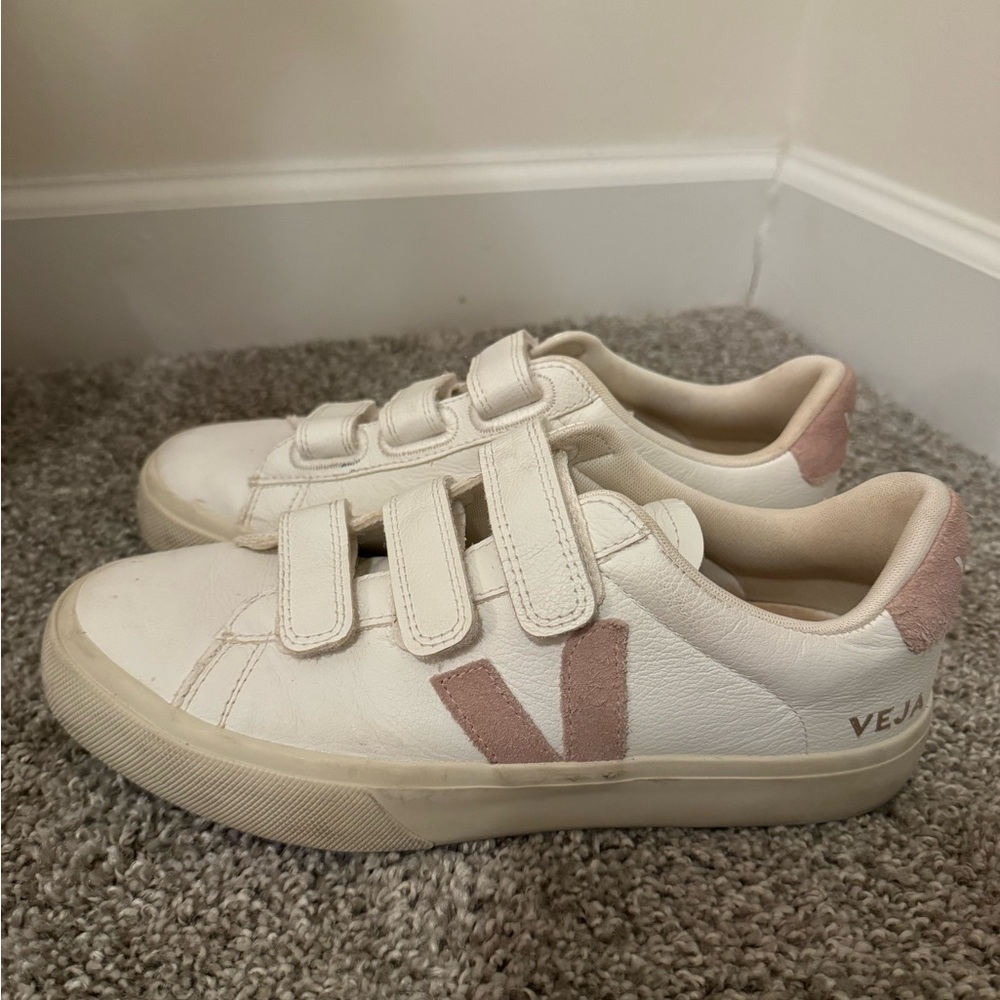 Veja Campo - Pink & White Laceless